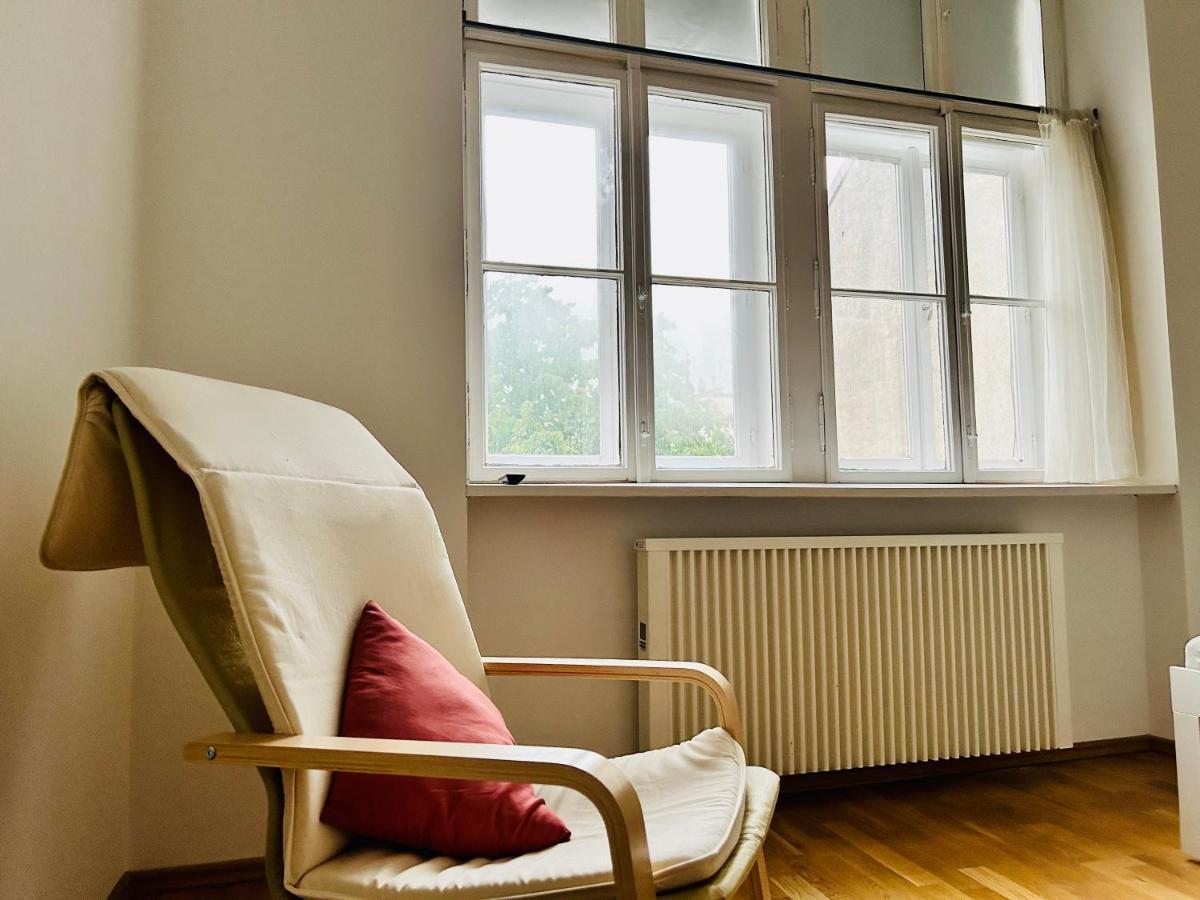Cosy & Central Apartment Вена Экстерьер фото